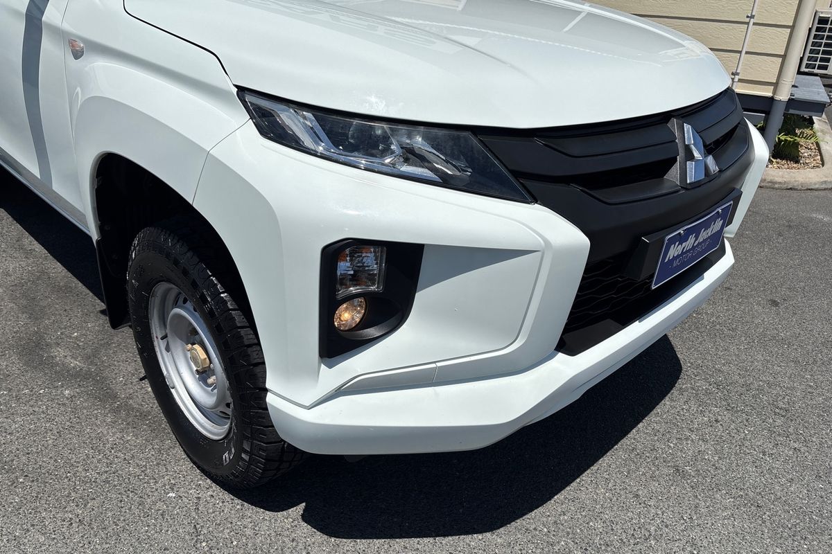 2019 Mitsubishi Triton GLX ADAS MR 4X4