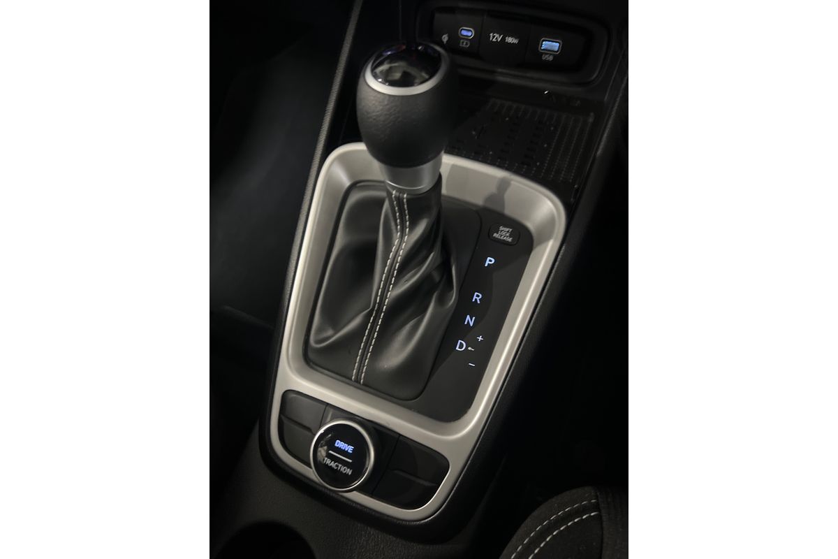 2025 Hyundai Venue QX.V5 image 17