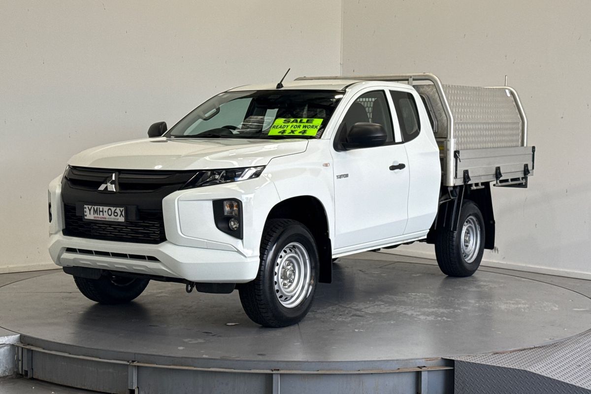 2022 Mitsubishi Triton GLX MR