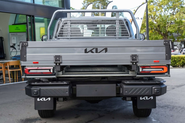 2025 Kia Tasman S TK Rear Wheel Drive thumb-16