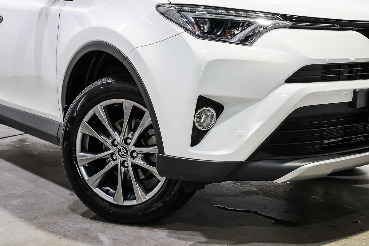 2017 Toyota RAV4 Cruiser ASA44R