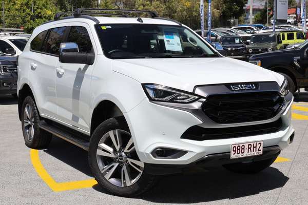 2023 Isuzu MU-X LS-T