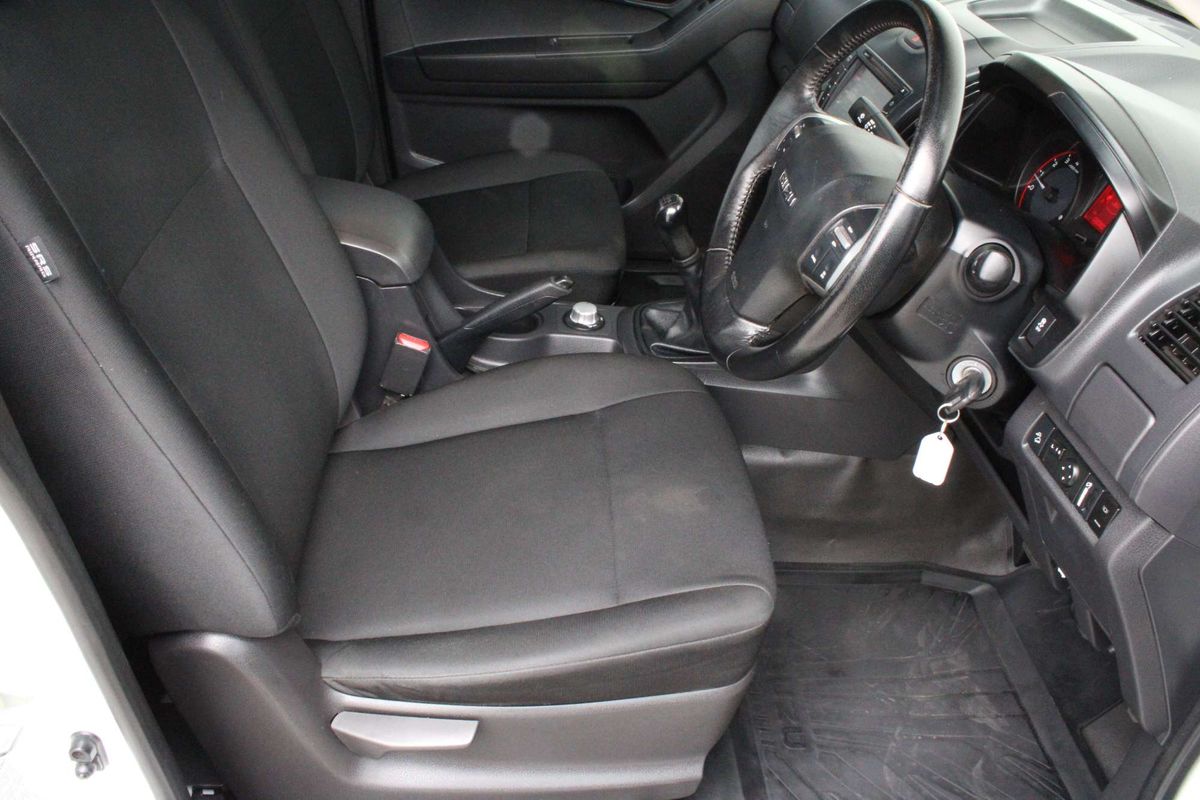 2020 Isuzu D-MAX SX 4X4