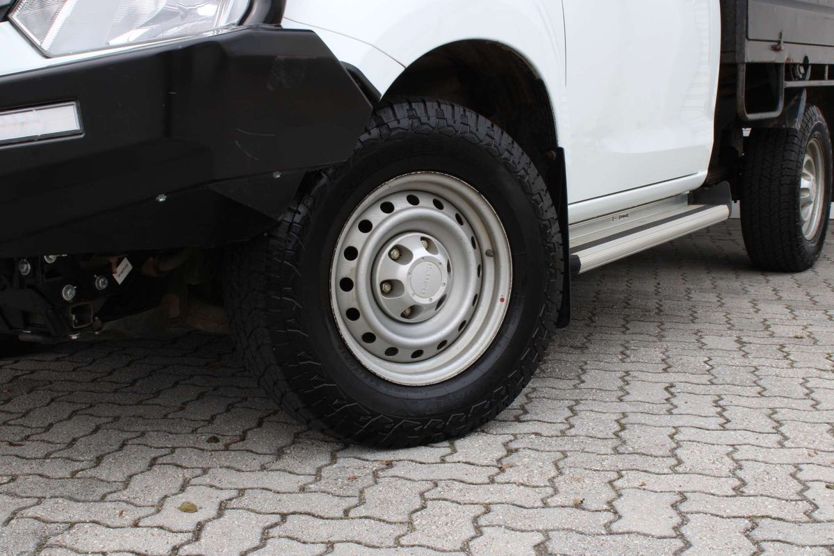 2020 Isuzu D-MAX SX 4X4
