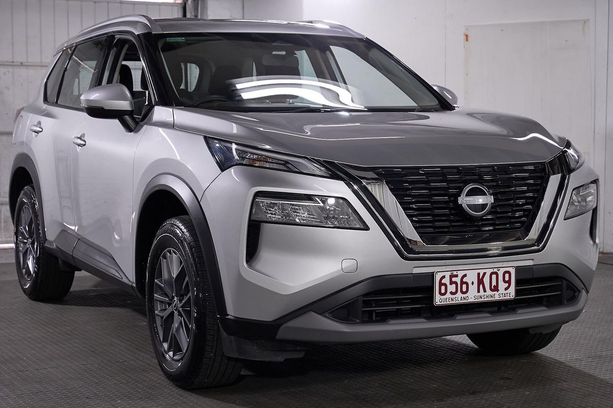 2024 Nissan X-TRAIL ST T33