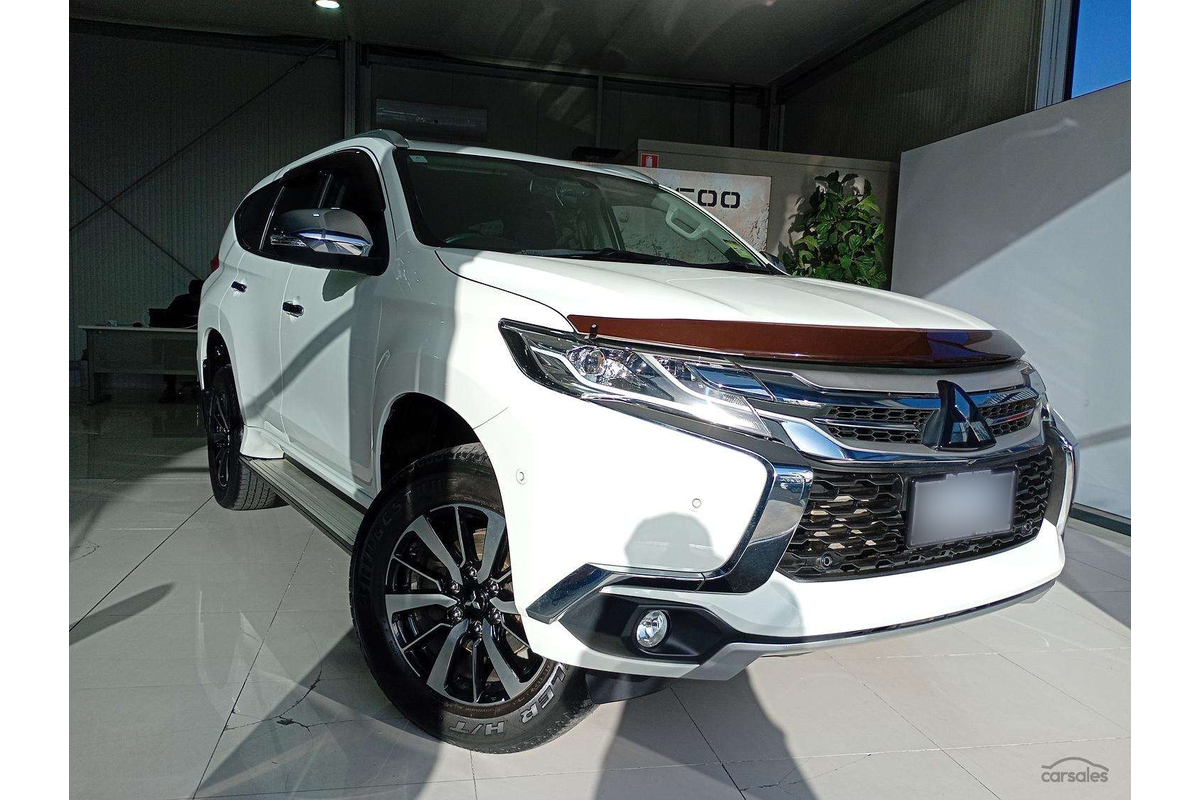 2017 Mitsubishi Pajero Sport Exceed QE