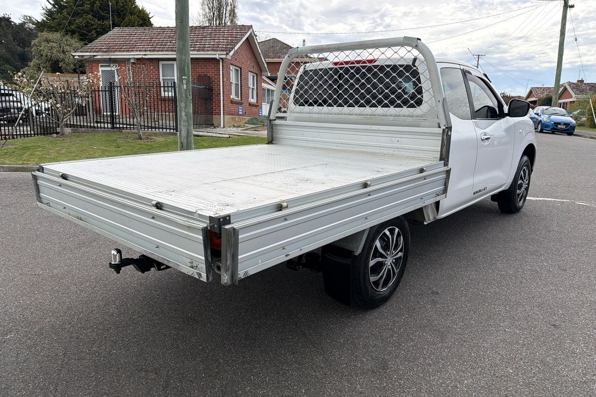 2017 Nissan Navara RX D23 Series 2 Rear Wheel Drive