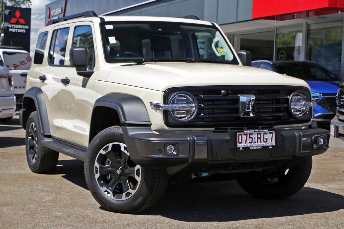 2026 GWM Tank 300 Ultra Hi4-T PHEV P01