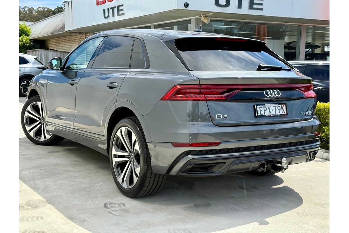 2021 Audi Q8 55 TFSI S line F1