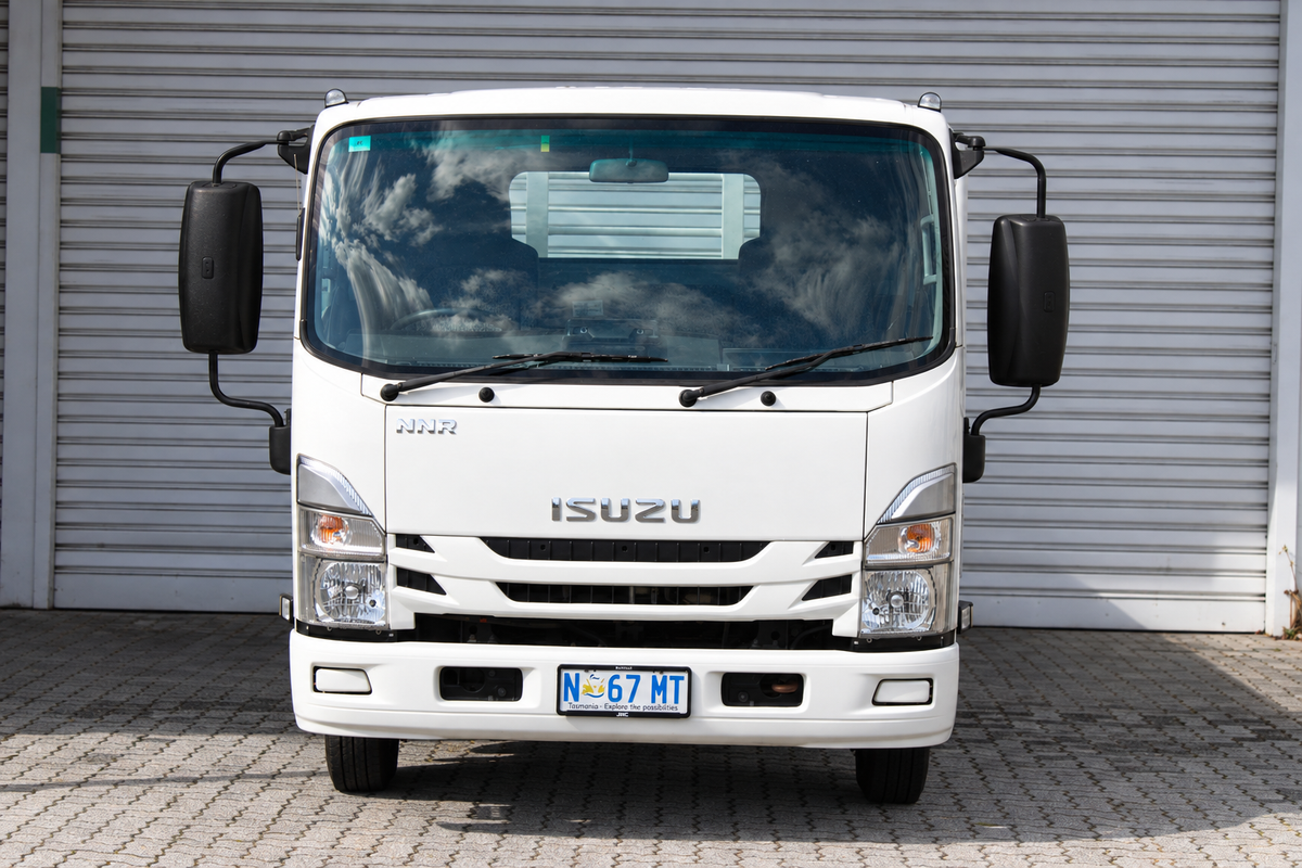 2022 Isuzu N Series NNR 45-150 4x2 MWB