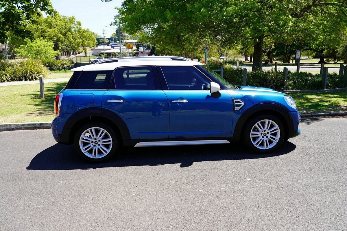2017 MINI Countryman Cooper F60