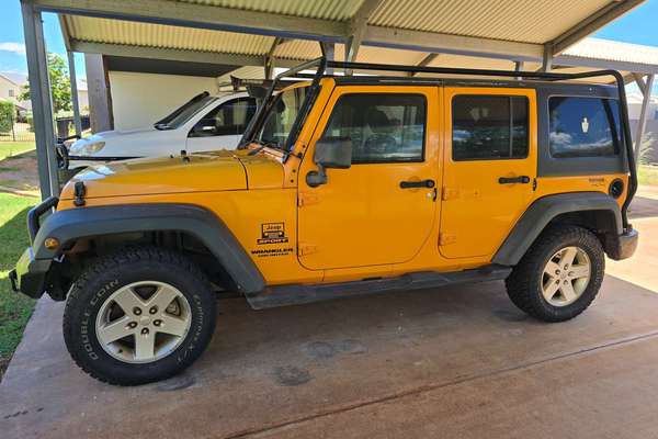 2012 Jeep Wrangler Unlimited Sport JK