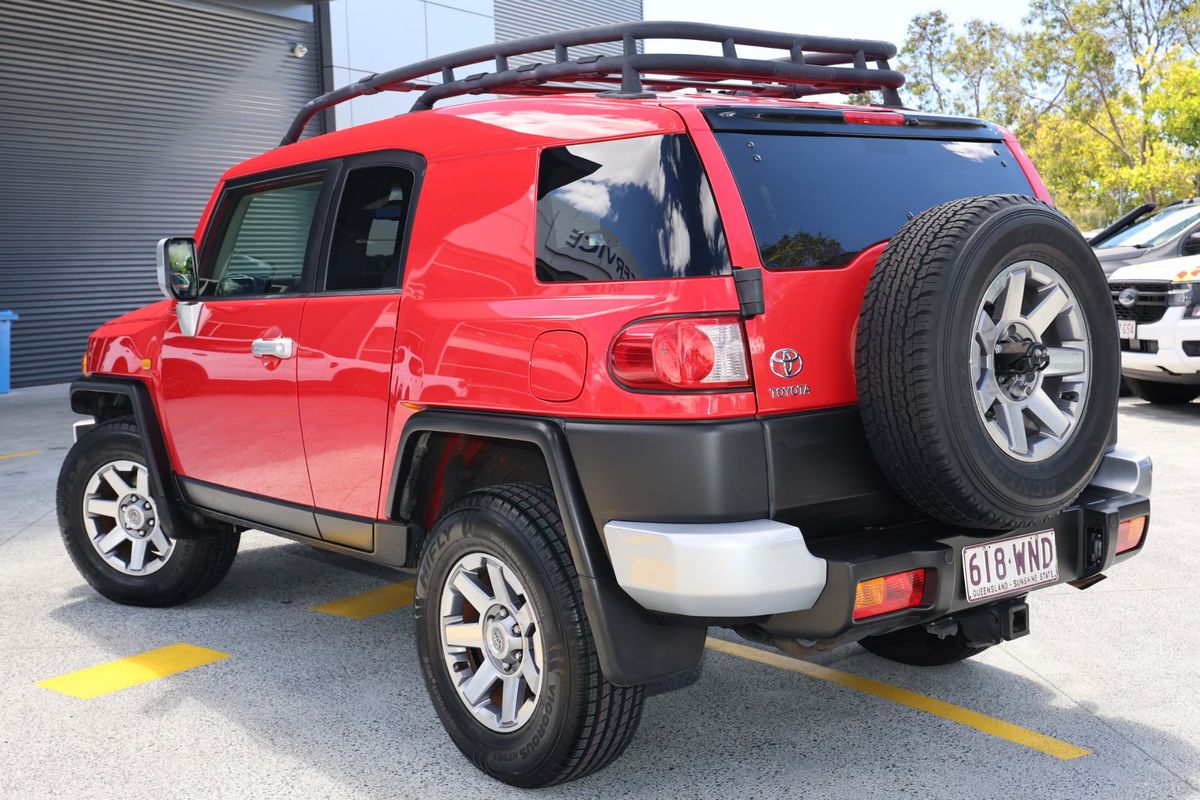 2016 Toyota FJ Cruiser GSJ15R