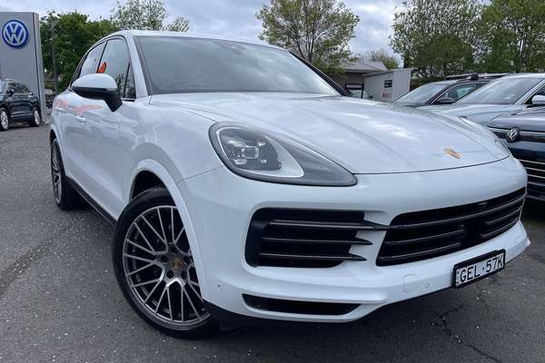 2022 Porsche Cayenne Platinum Edition 9YB