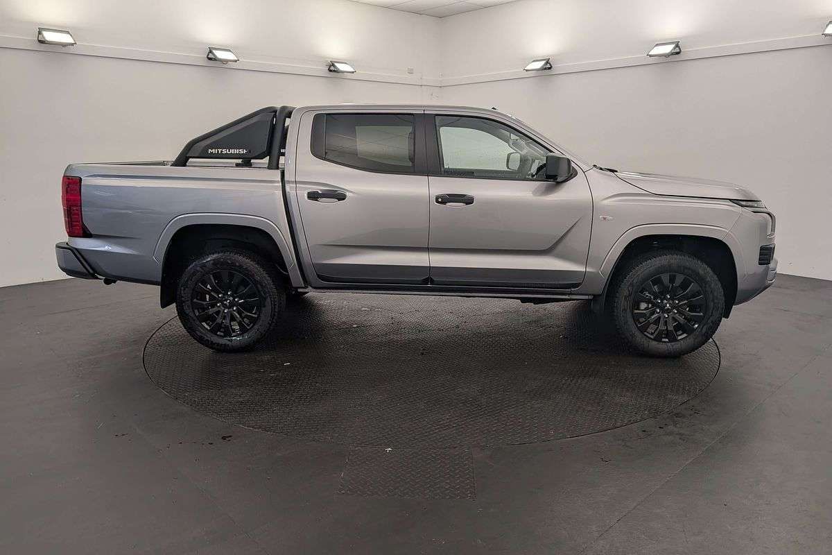 2025 Mitsubishi Triton GLX-R MV 4X4