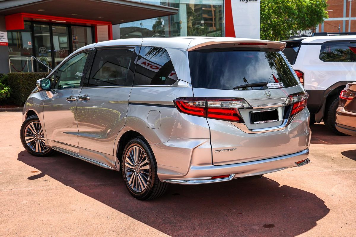 2018 Honda Odyssey VTi-L 5th Gen