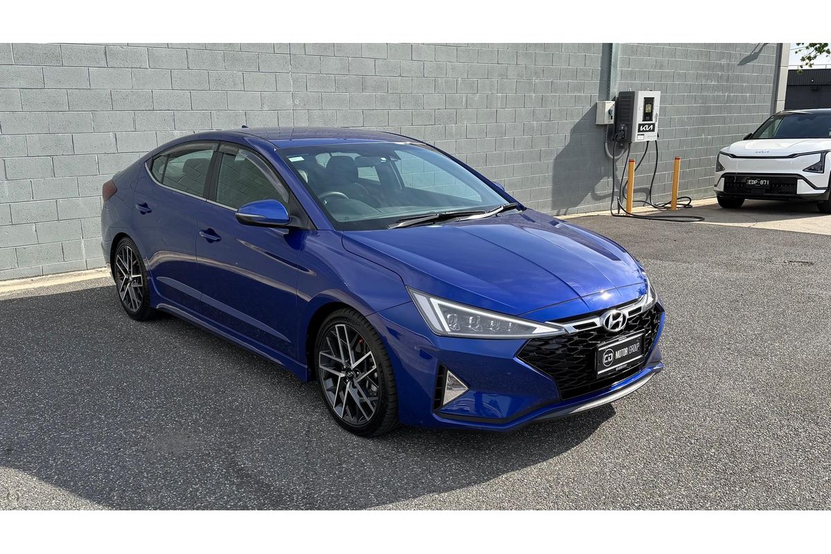 2019 Hyundai Elantra Sport AD.2