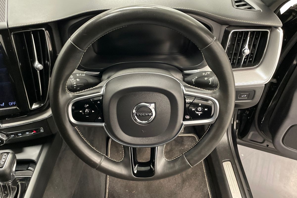 2020 Volvo XC60