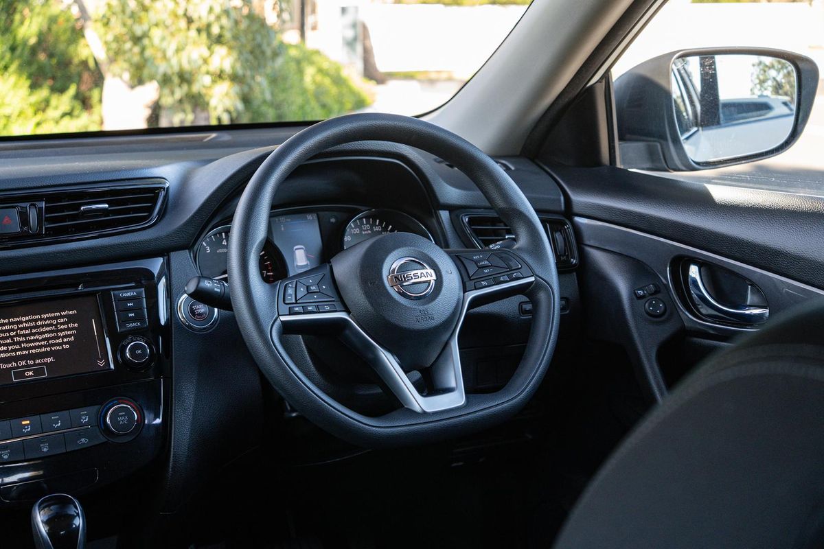 2022 Nissan X-TRAIL ST T32