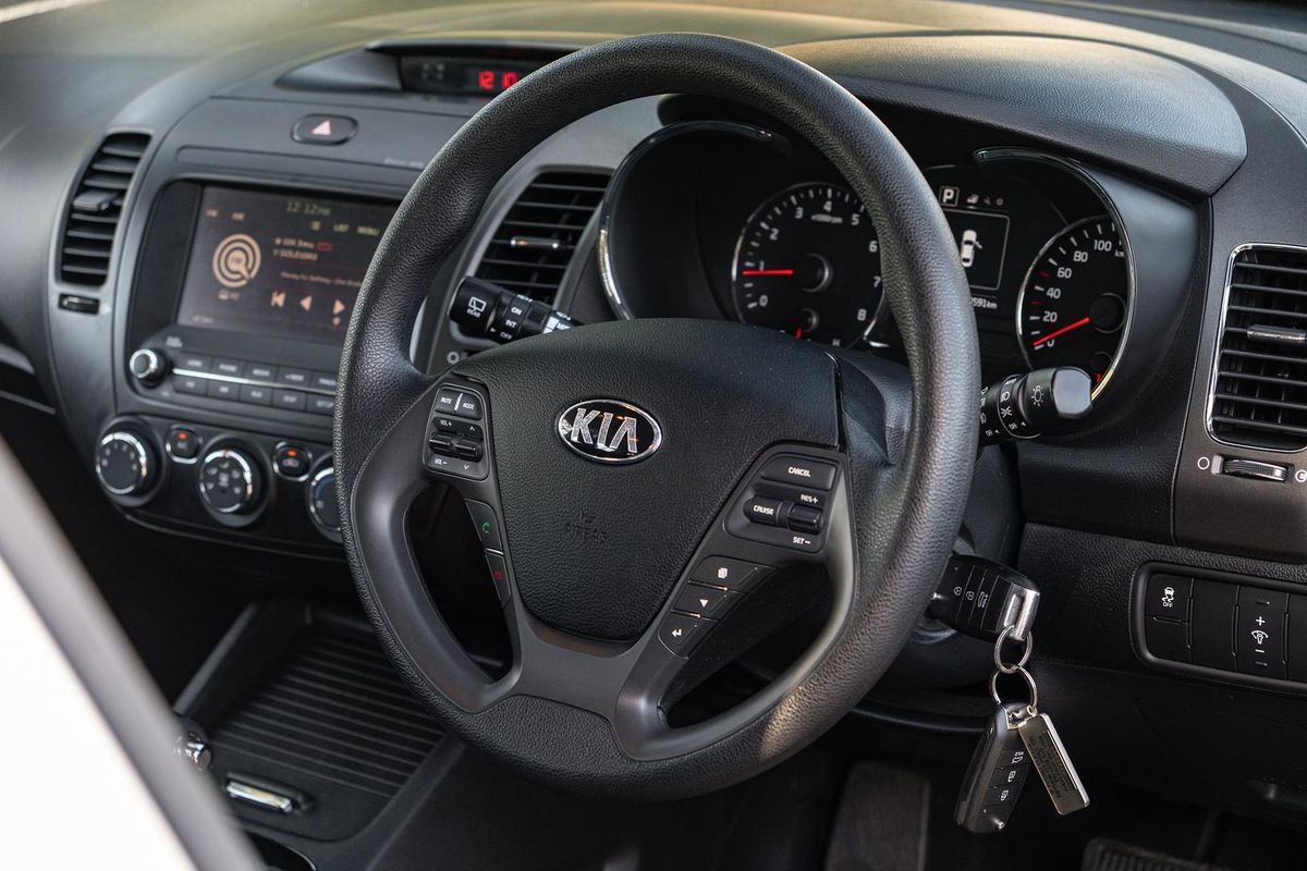 2018 Kia Cerato S YD