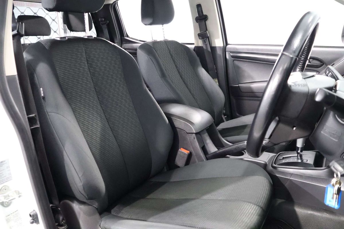 2020 Isuzu D-MAX SX High Ride Rear Wheel Drive
