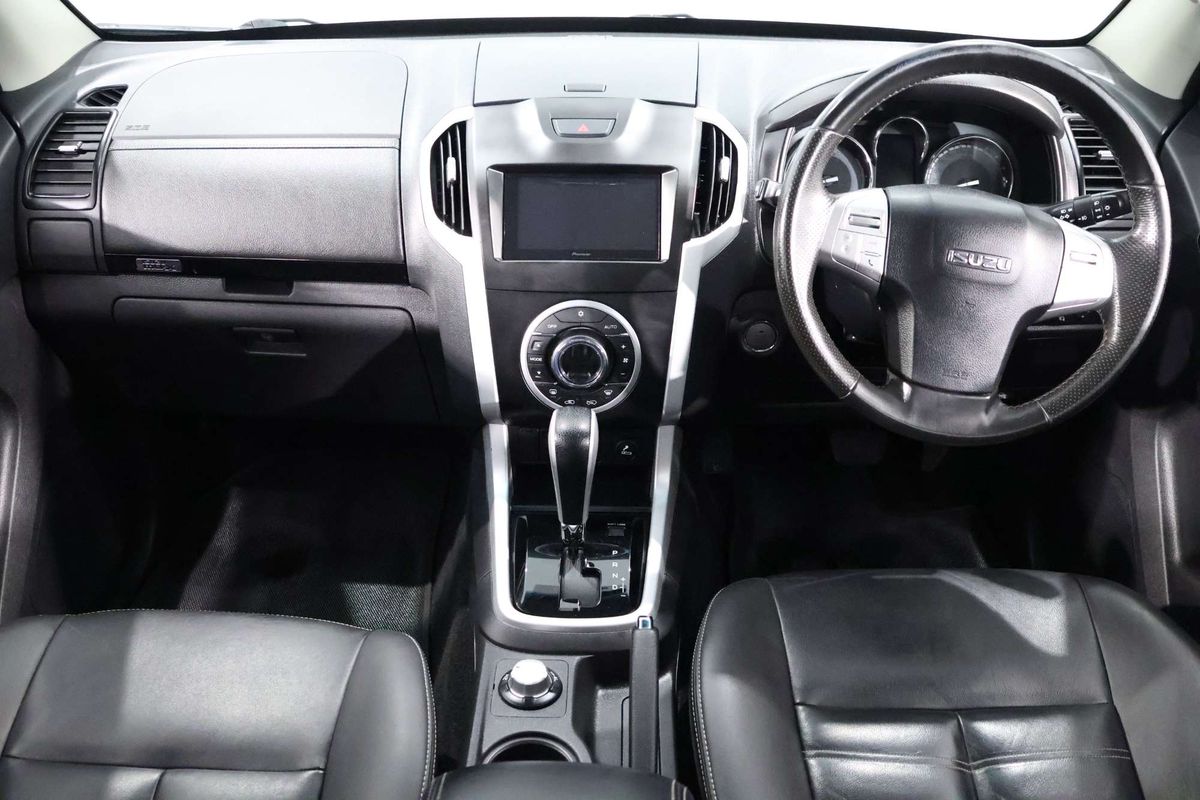 2019 Isuzu MU-X LS-T