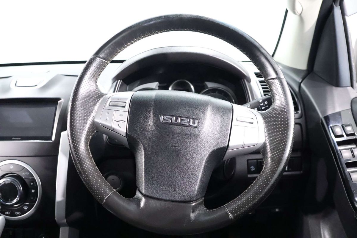 2019 Isuzu MU-X LS-T