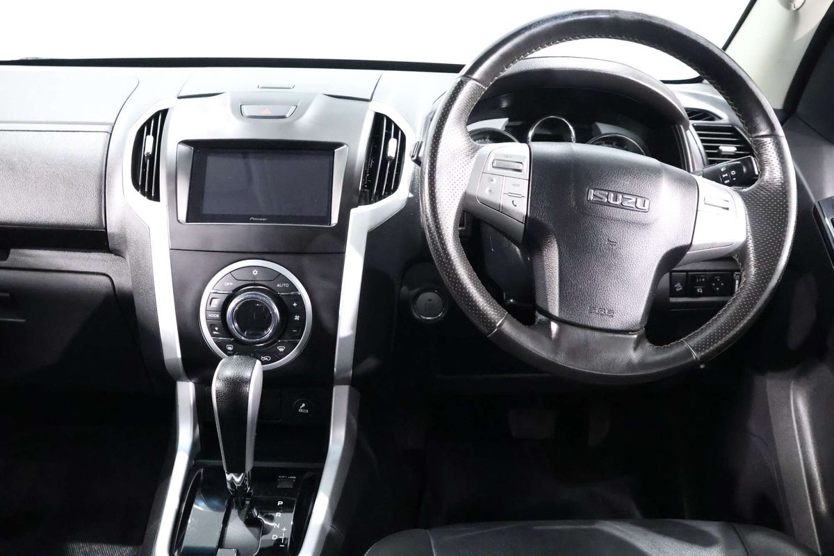 2019 Isuzu MU-X LS-T