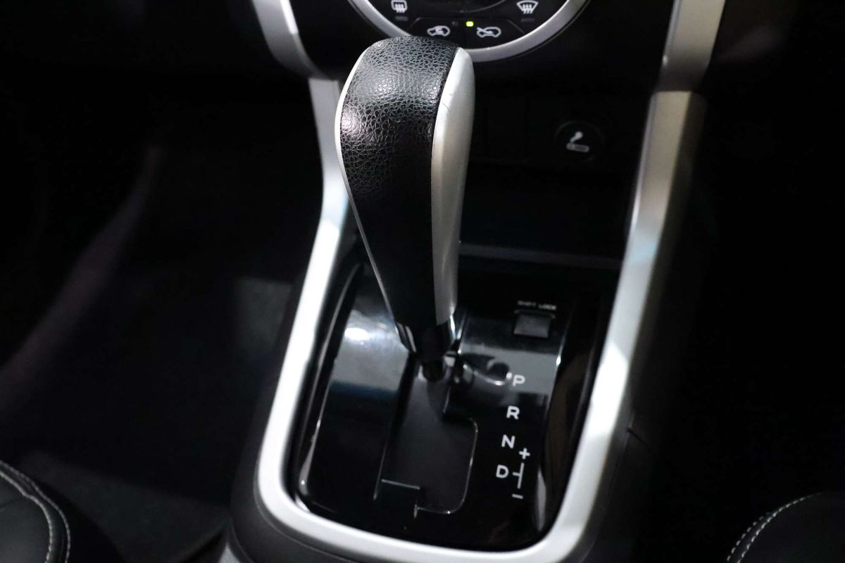 2019 Isuzu MU-X LS-T