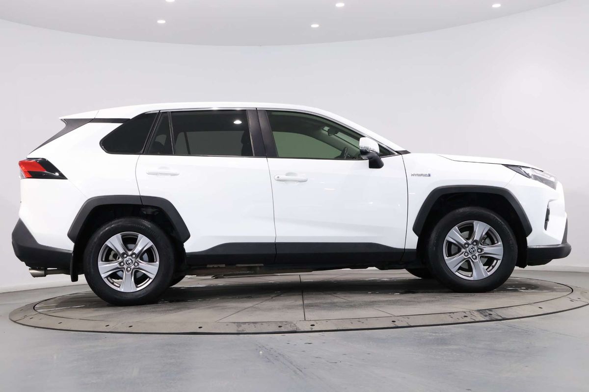 2022 Toyota RAV4 GX AXAH54R