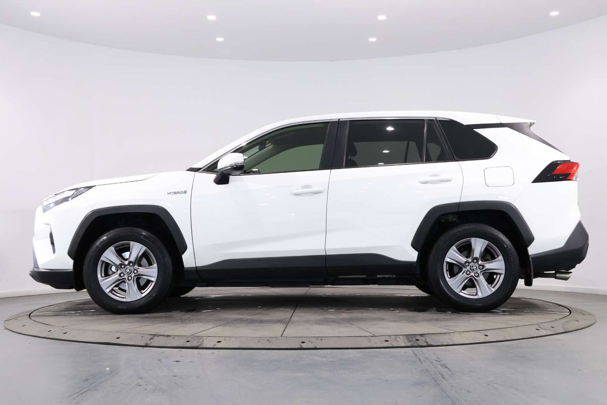 2022 Toyota RAV4 GX AXAH54R