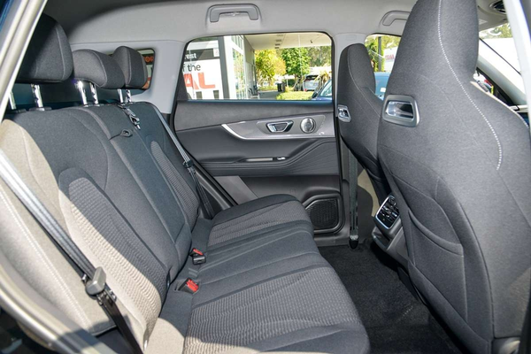 2026 Chery Tiggo 7 Urban T32 thumb-8