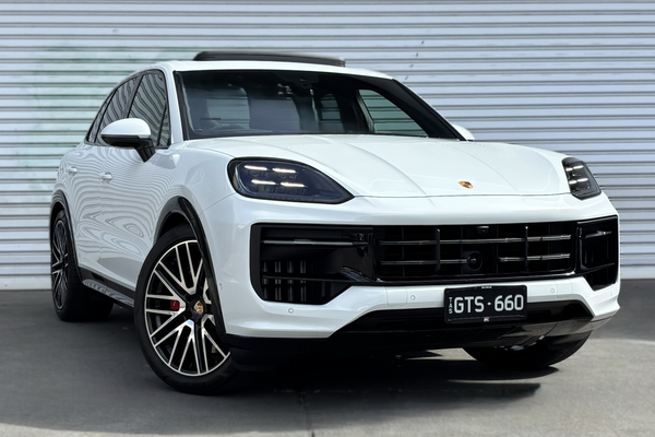 2024 Porsche Cayenne GTS 9YA II