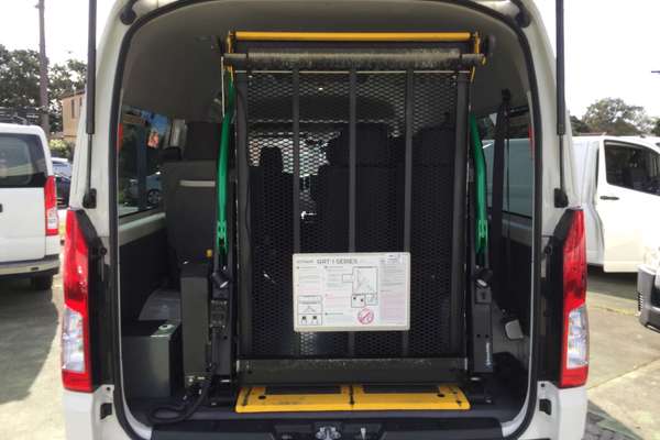 2022 Toyota Hiace SLWB COMMUTER (12 SEATS) GDH322R