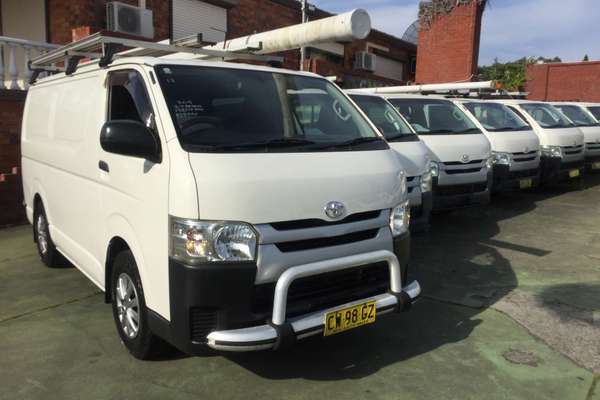 2015 Toyota Hiace LWB TRH201R MY15