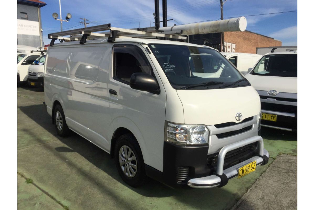 2015 Toyota Hiace LWB TRH201R MY15