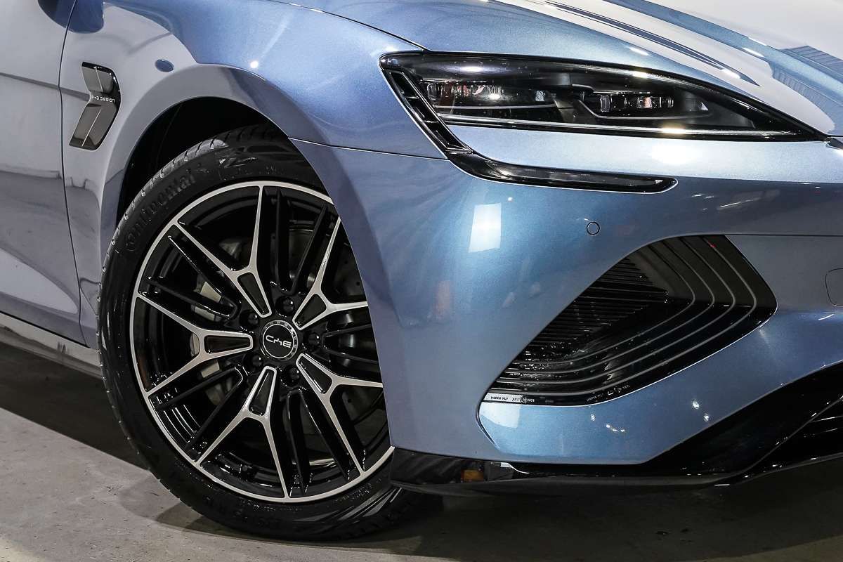 2026 BYD SEAL Premium