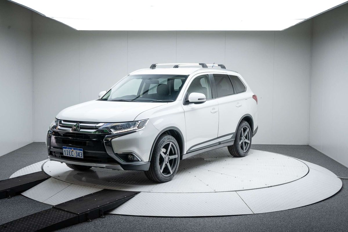 2015 Mitsubishi Outlander LS ZJ