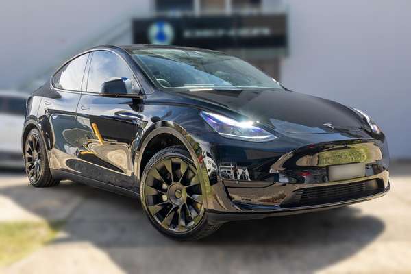 2023 Tesla Model Y Rear-Wheel Drive