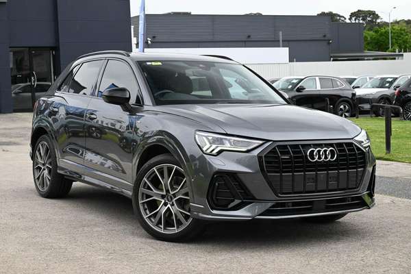 2020 Audi Q3 40 TFSI S line F3