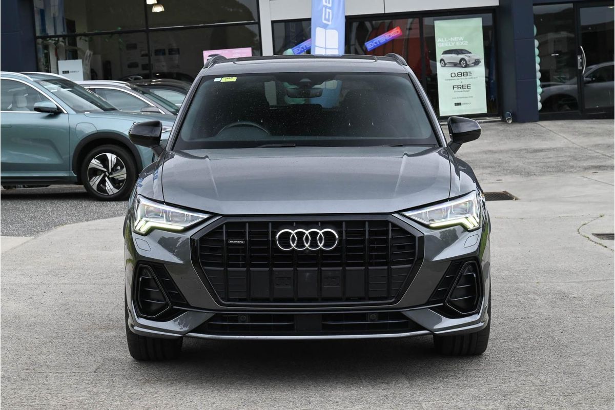 2020 Audi Q3 40 TFSI S line F3