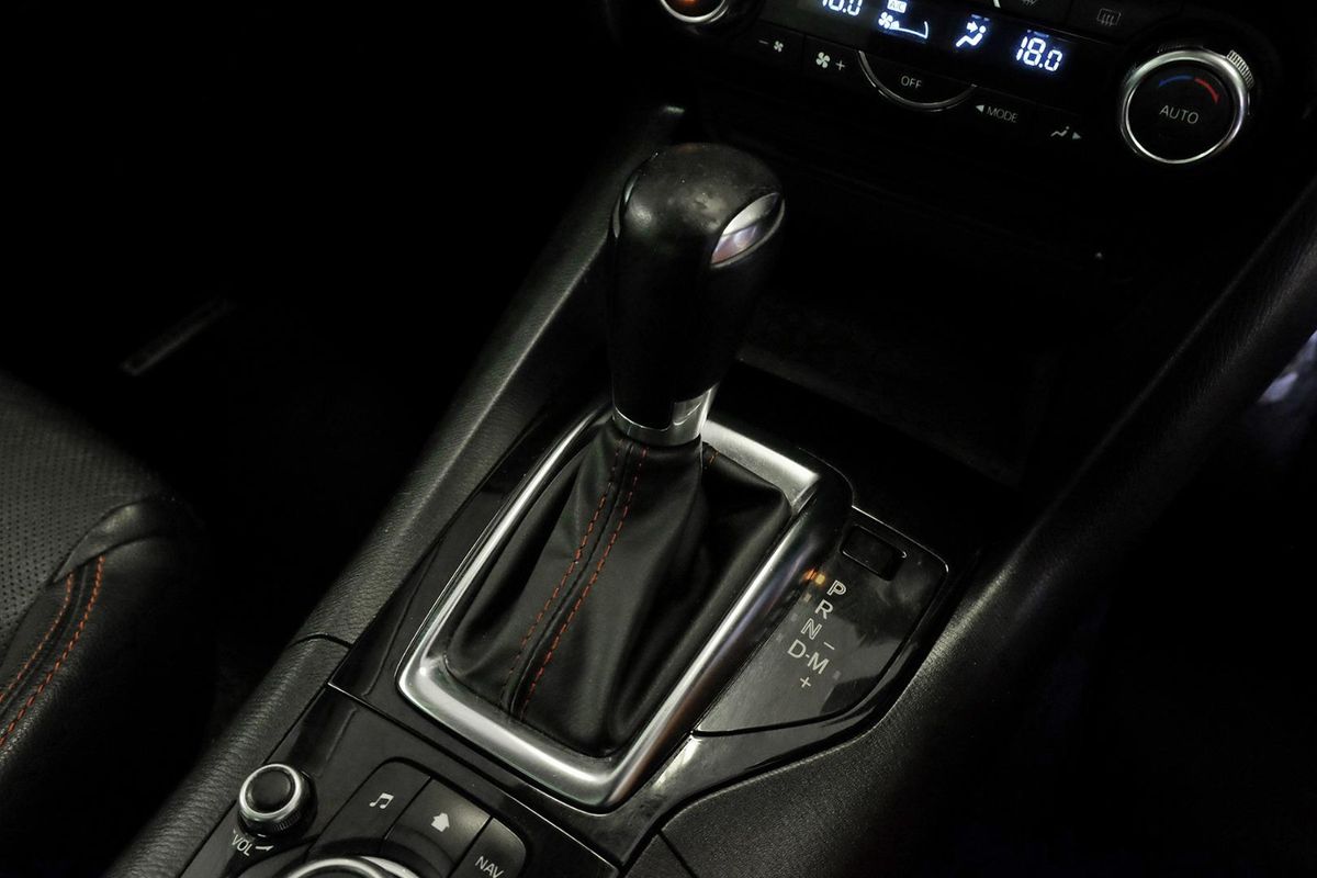 2014 Mazda 3 SP25 Astina BM Series image 11