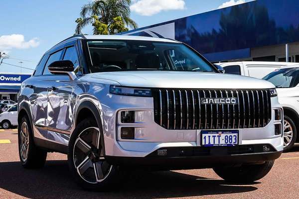 2025 OMODA JAECOO J7 SHS Summit