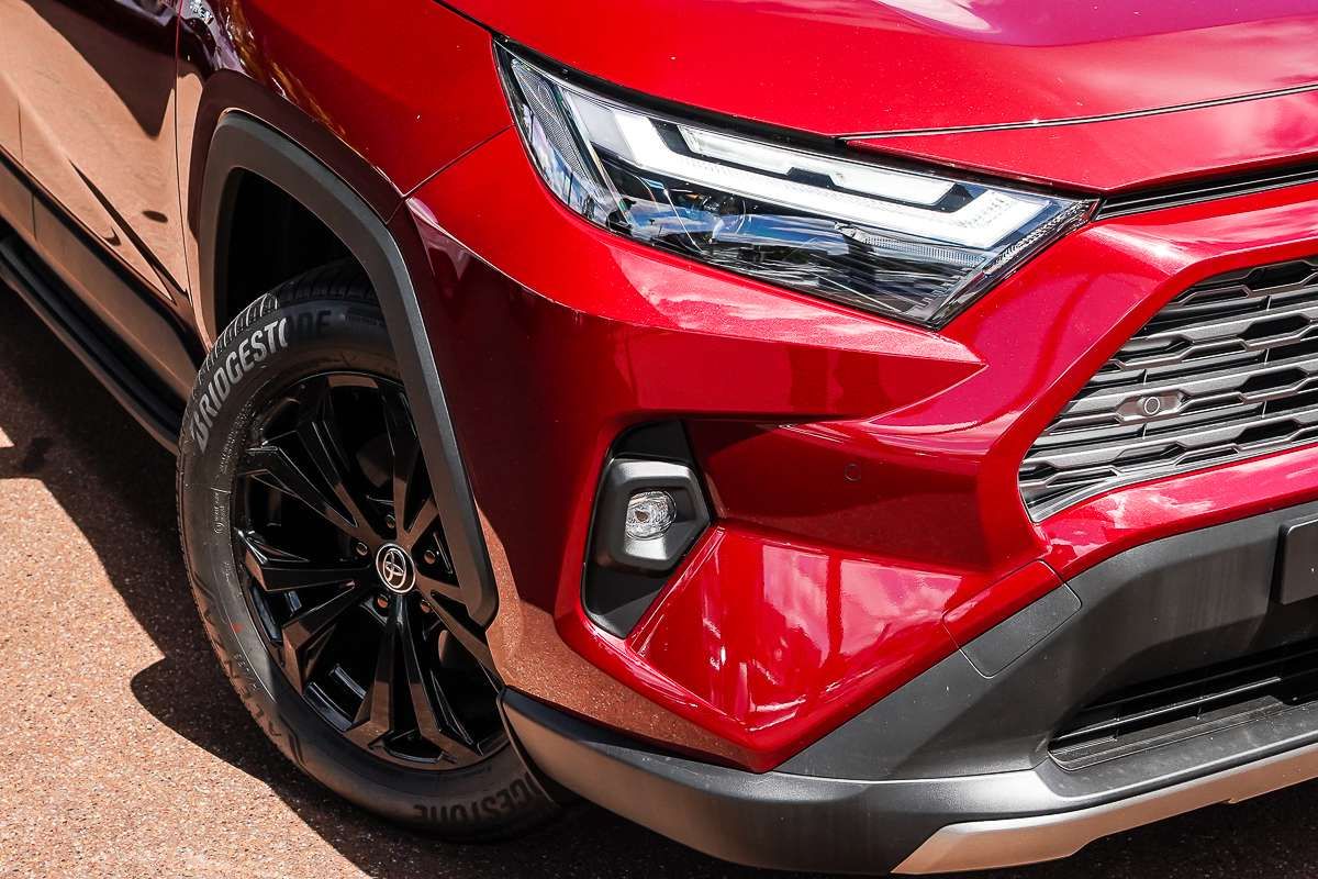 2025 Toyota RAV4 Cruiser AXAH54R
