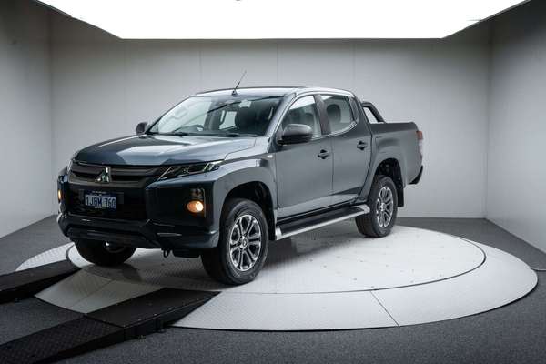 2019 Mitsubishi Triton GLX+ MR 4X4