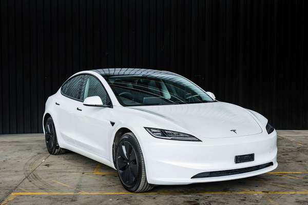 2024 Tesla Model 3 Long Range