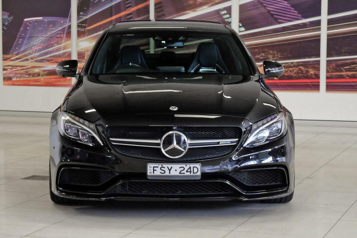 2017 Mercedes-Benz C-Class C63 AMG S W205 image 4
