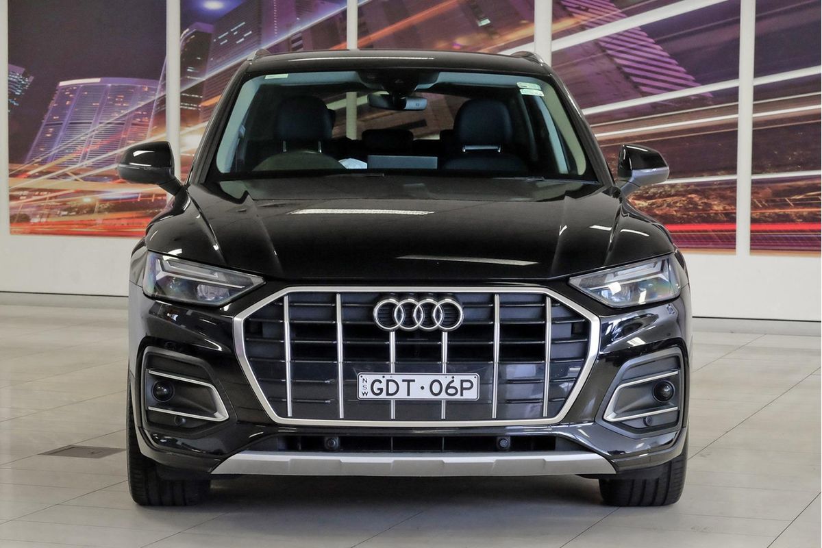 2022 Audi Q5 35 TDI Limited Edition FY image 4