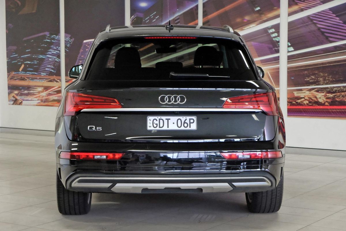 2022 Audi Q5 35 TDI Limited Edition FY image 5