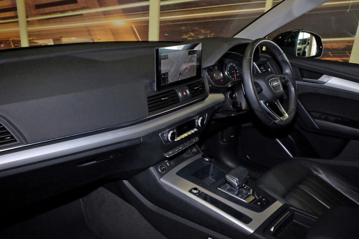 2022 Audi Q5 35 TDI Limited Edition FY image 8